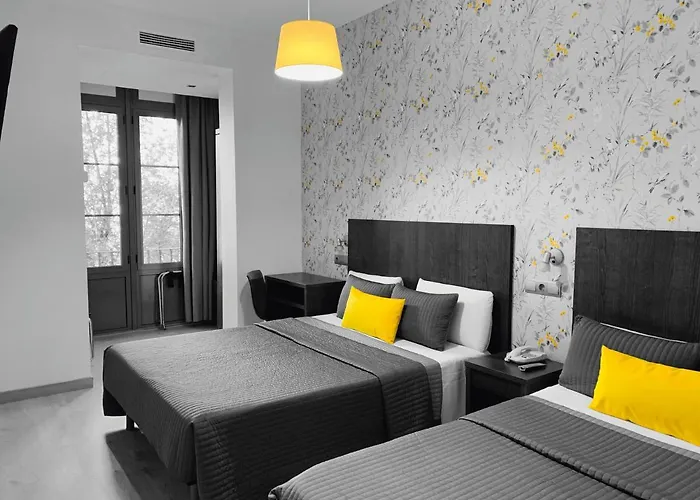 Ciudad Condal Hostal - Paseo De GraciaAlbergo